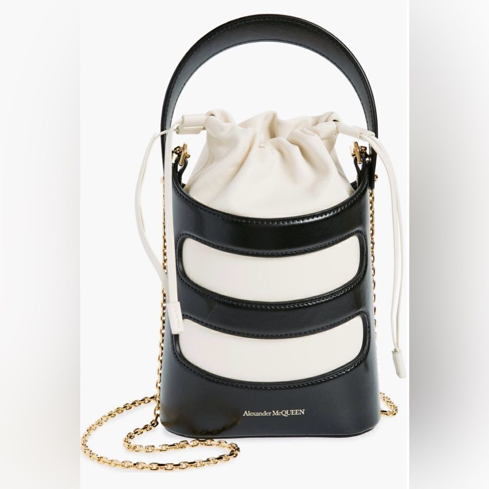 Alexander McQueen Mini The Rise Leather Bucket Bag